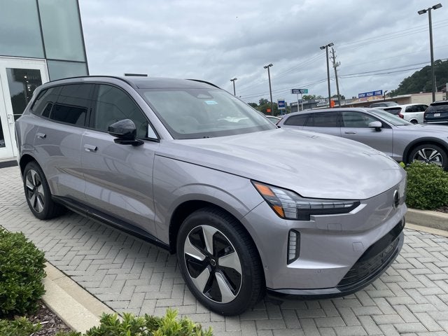 2026 Volvo EX90 Plus