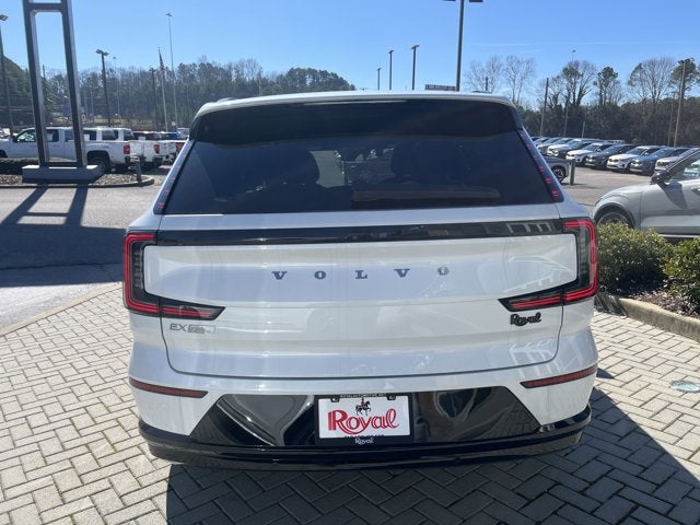 2025 Volvo EX90 Plus