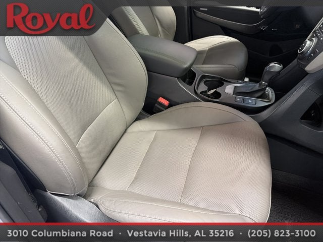 2017 Hyundai Santa Fe Limited Ultimate