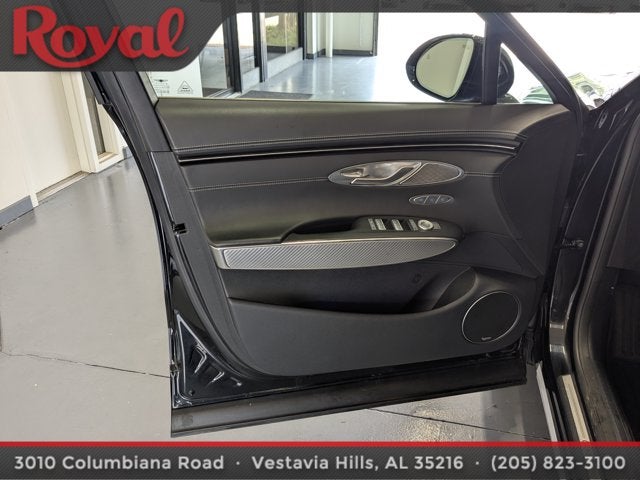2023 Genesis GV70 2.5T