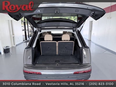 2026 Audi Q7 Premium