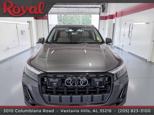 2026 Audi Q7 Premium