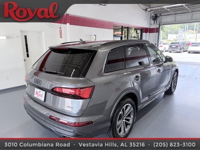 2026 Audi Q7 Premium