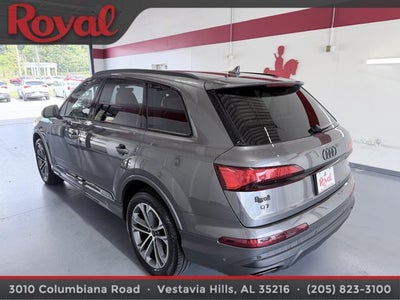 2026 Audi Q7 Premium