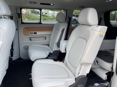 2025 Volkswagen ID. Buzz Pro S Plus