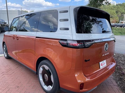 2025 Volkswagen ID. Buzz Pro S Plus