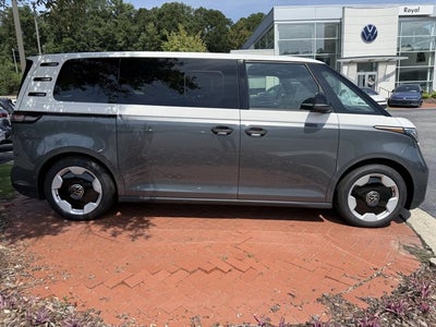 2025 Volkswagen ID. Buzz Pro S