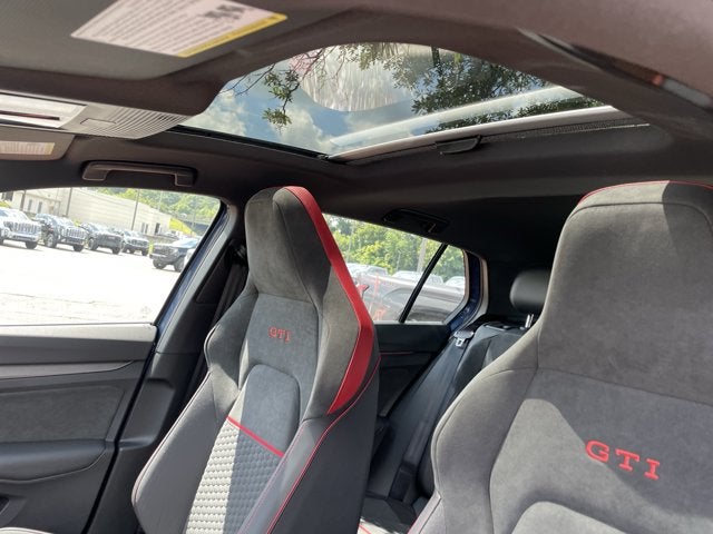 2026 Volkswagen Golf GTI SE