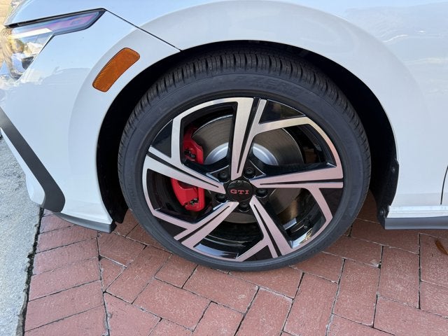 2026 Volkswagen Golf GTI SE