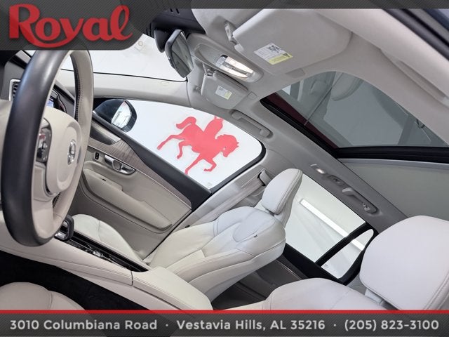 2023 Volvo XC90 Plus