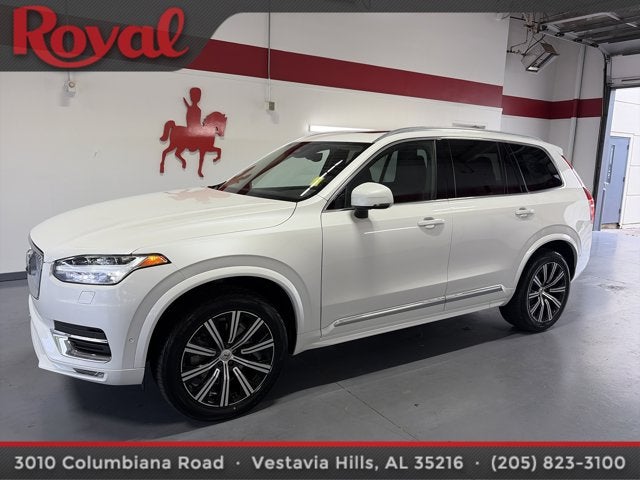 2023 Volvo XC90 Plus