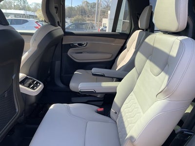 2026 Volvo XC90 Plus