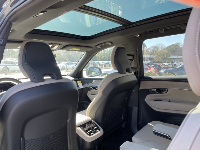 2026 Volvo XC90 Plus