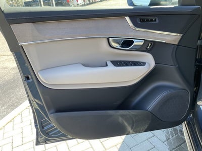 2026 Volvo XC90 Plus