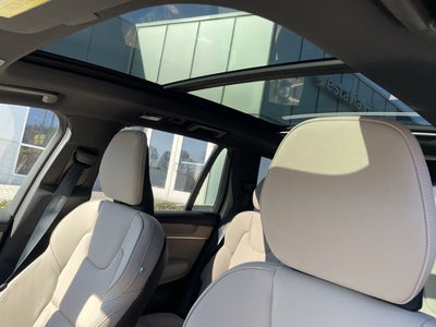 2026 Volvo XC90 Plus