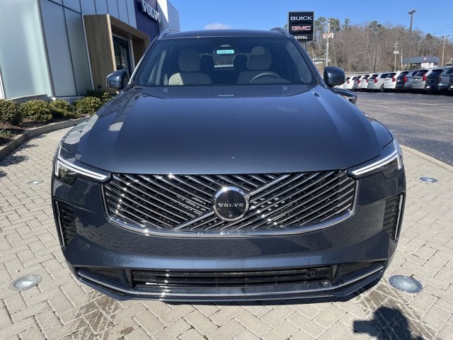2026 Volvo XC90 Plus