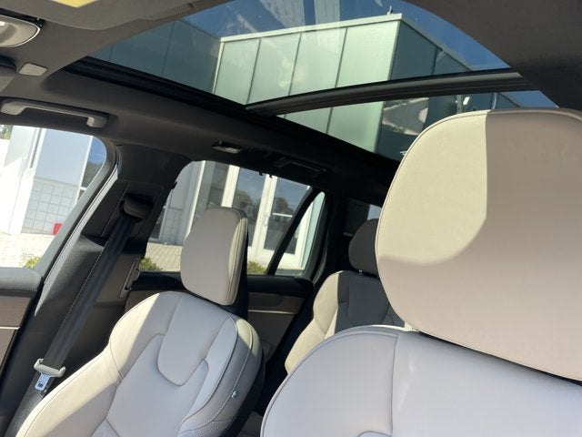 2027 Volvo XC90 Plus