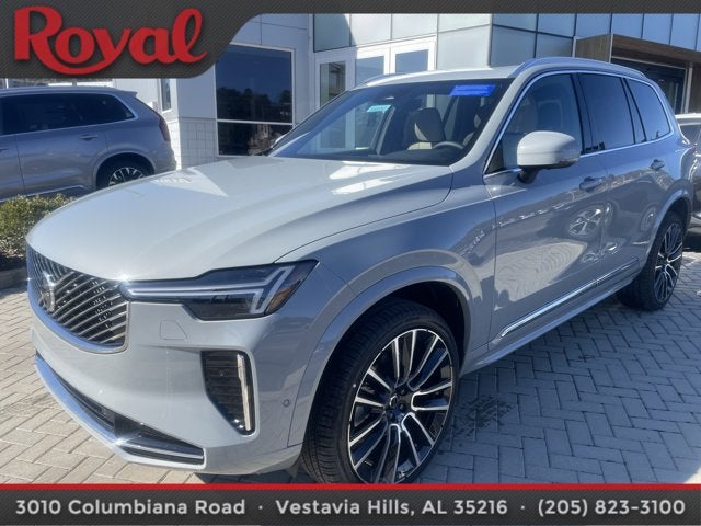 2026 Volvo XC90 Plus