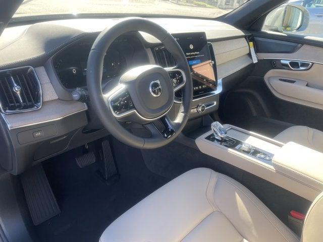 2026 Volvo XC90 Plus