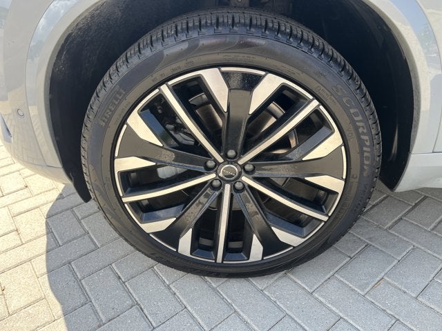 2026 Volvo XC90 Plus