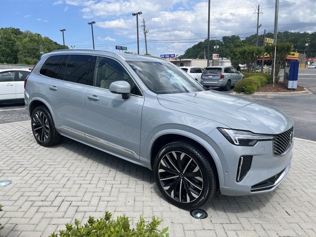 2026 Volvo XC90 Plus