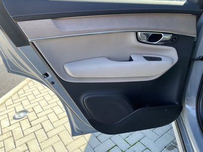 2026 Volvo XC90 Plus