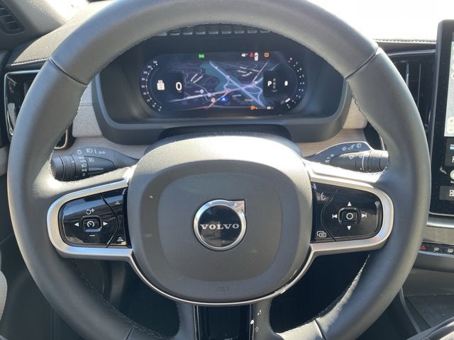 2026 Volvo XC90 Plus