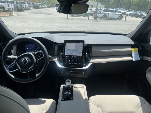 2026 Volvo XC90 Plus