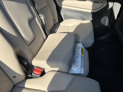 2026 Volvo XC90 Plus