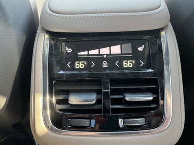 2026 Volvo XC90 Plus