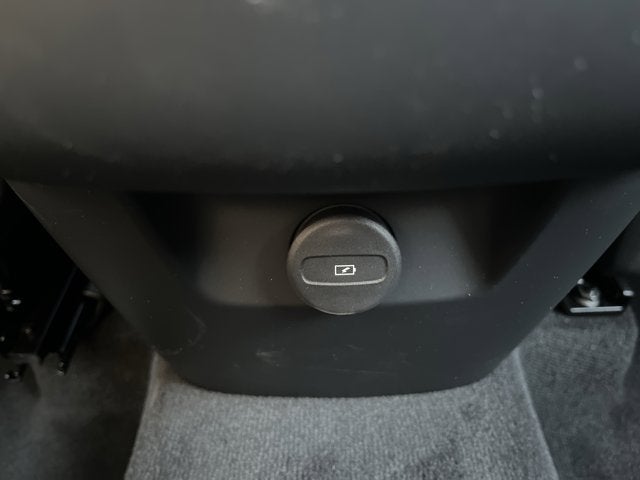 2026 Volvo XC90 Plus