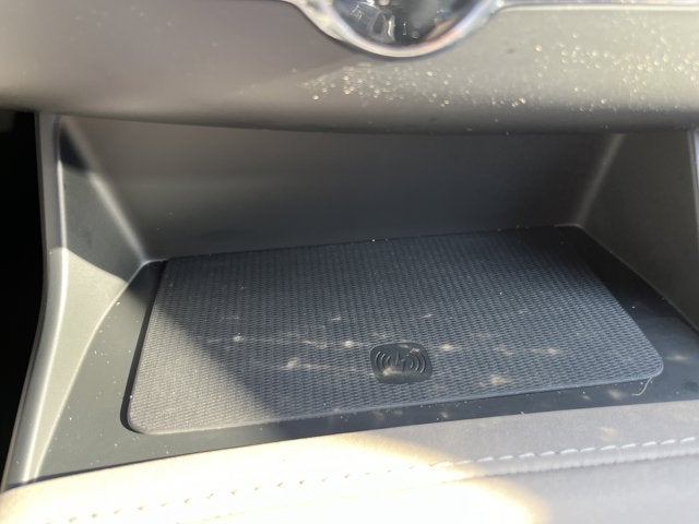 2026 Volvo XC90 Plus