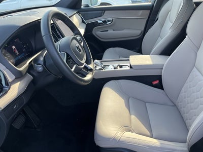 2026 Volvo XC90 Plus