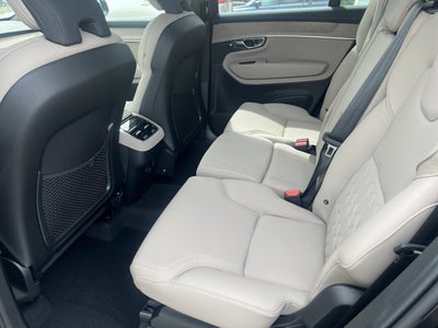 2026 Volvo XC90 Plus