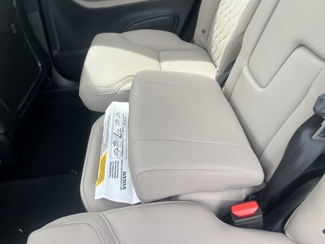 2026 Volvo XC90 Plus