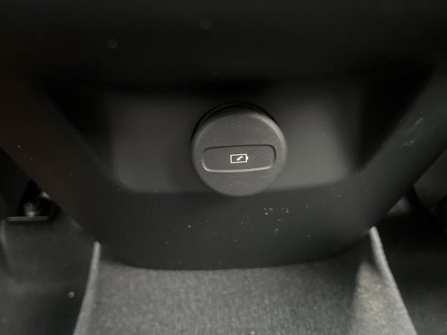 2026 Volvo XC90 Plus