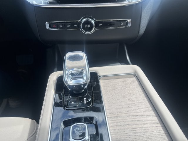 2026 Volvo XC90 Plus
