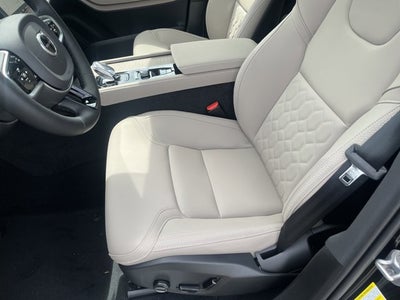 2026 Volvo XC90 Plus