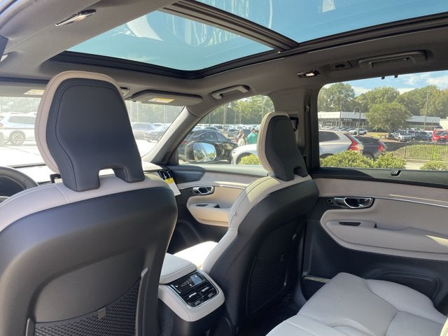 2027 Volvo XC90 Plus