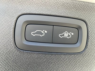 2027 Volvo XC90 Plus