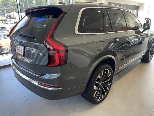 2027 Volvo XC90 Plus