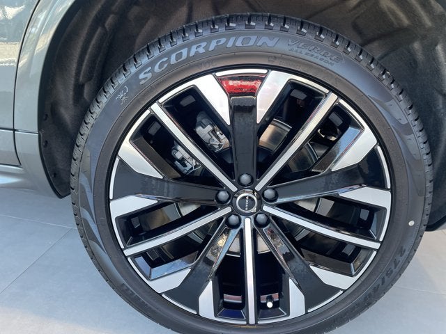 2027 Volvo XC90 Plus