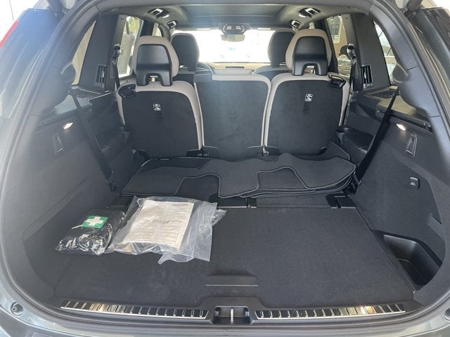 2027 Volvo XC90 Plus