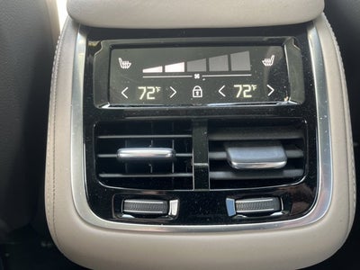 2026 Volvo XC90 Plus