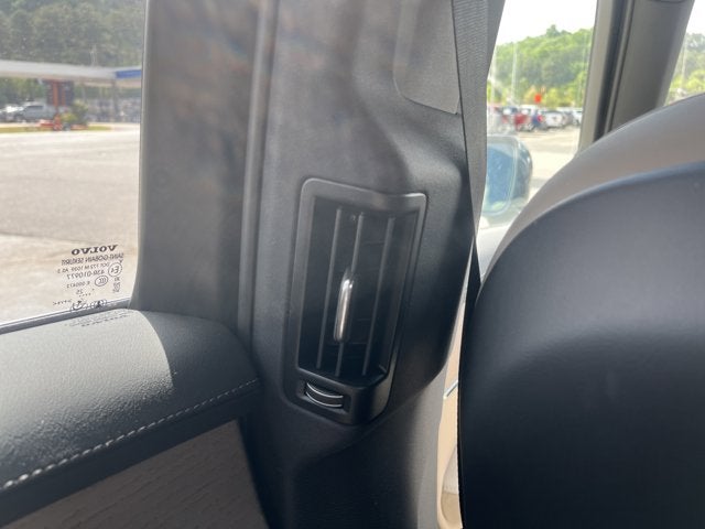 2026 Volvo XC90 Plus