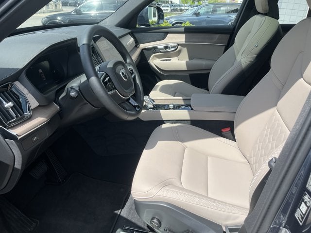 2026 Volvo XC90 Plus