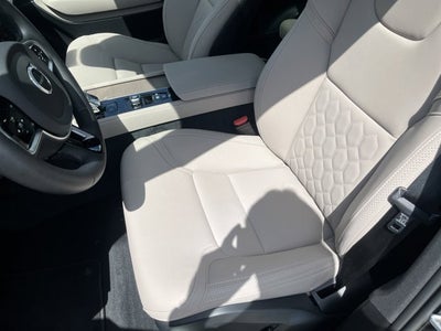 2026 Volvo XC90 Plus