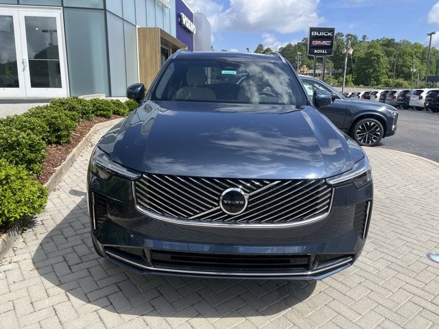 2026 Volvo XC90 Plus