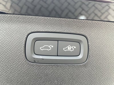 2026 Volvo XC90 Plus