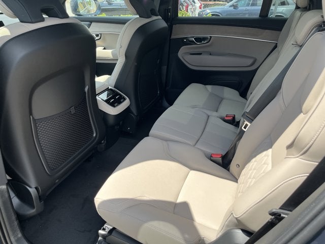 2026 Volvo XC90 Plus